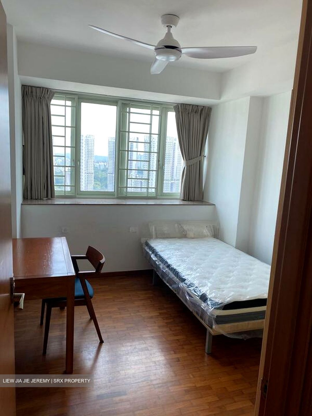 Queens (D3), Condominium #496456301